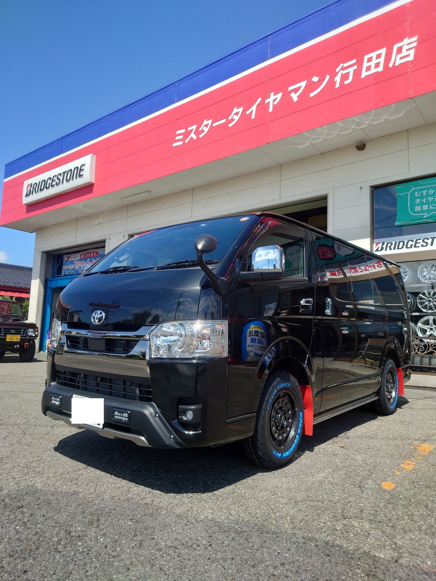 トヨタ ハイエース TOYO OPEN COUNTRY A/TⅢ （トーヨーオープン
