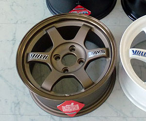 Volk Racing RAYS TE37::フットワーク::商品案内::株式会社 村上モータース