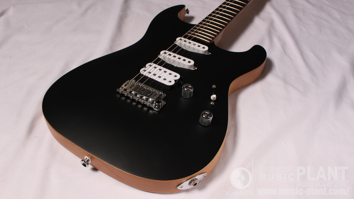 SAITO GUITARS Solid Guitarシリーズ エレキギターS-622 Black AL R