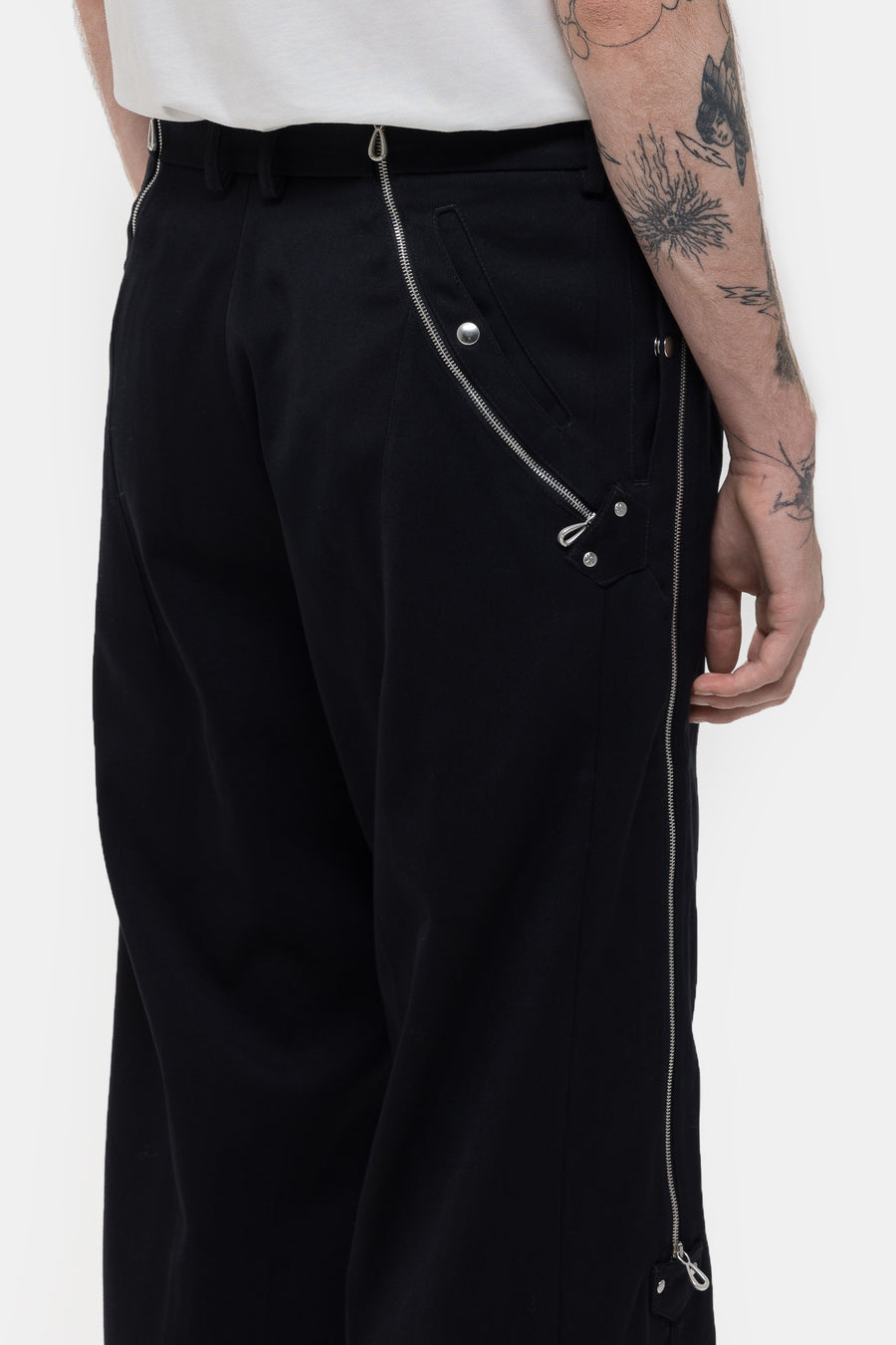 Knox Trousers with Zipper in Black