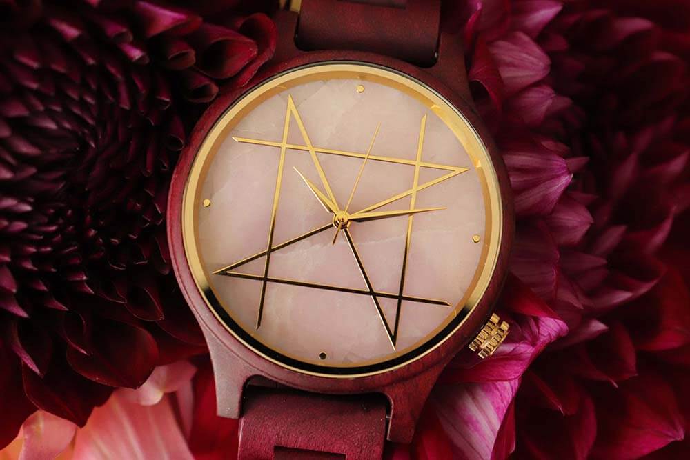 NEW ITEM 天然石×天然木 唯一無二の美しい模様の腕時計「NOZ」