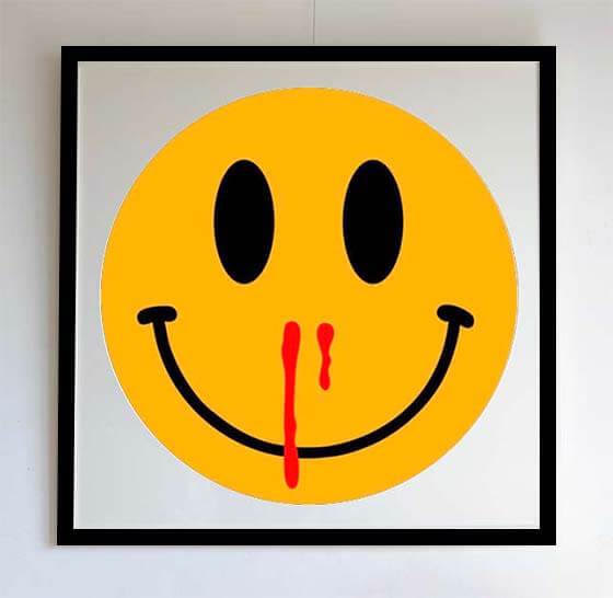 Banksyが得意なスマイルフェイスをMADSAKIはこのように表現 ー