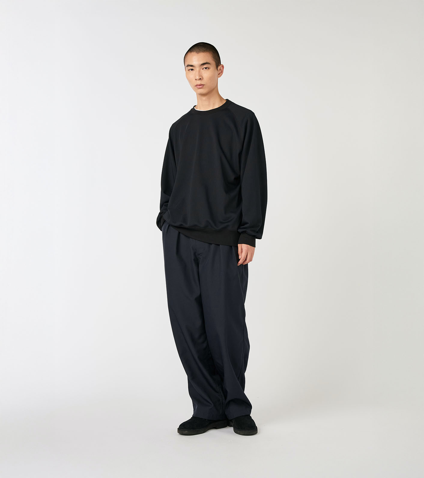 nanamica / Polyester Pile Crew Neck Sweat