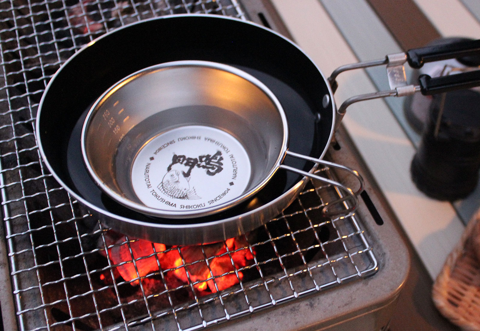 アウトドア愛好家に捧ぐ、NARUTOTAI CAMPING SAMURAIセット