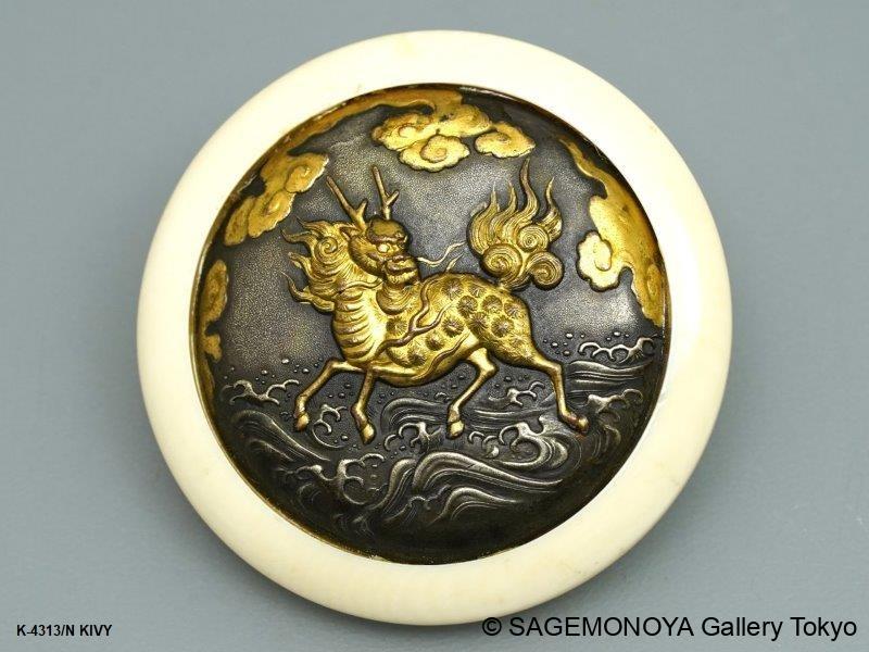 Manju,Ryusa,Kagamibuta Netsuke｜SAGEMONOYA