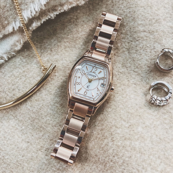 xC HAPPY FLIGHT ES9365-54W 電波ソーラー レディース(ピンクゴールド