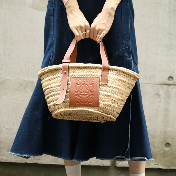 LOEWE ロエベ バスケットバッグ スモール ブラウン 中古(ホワイト