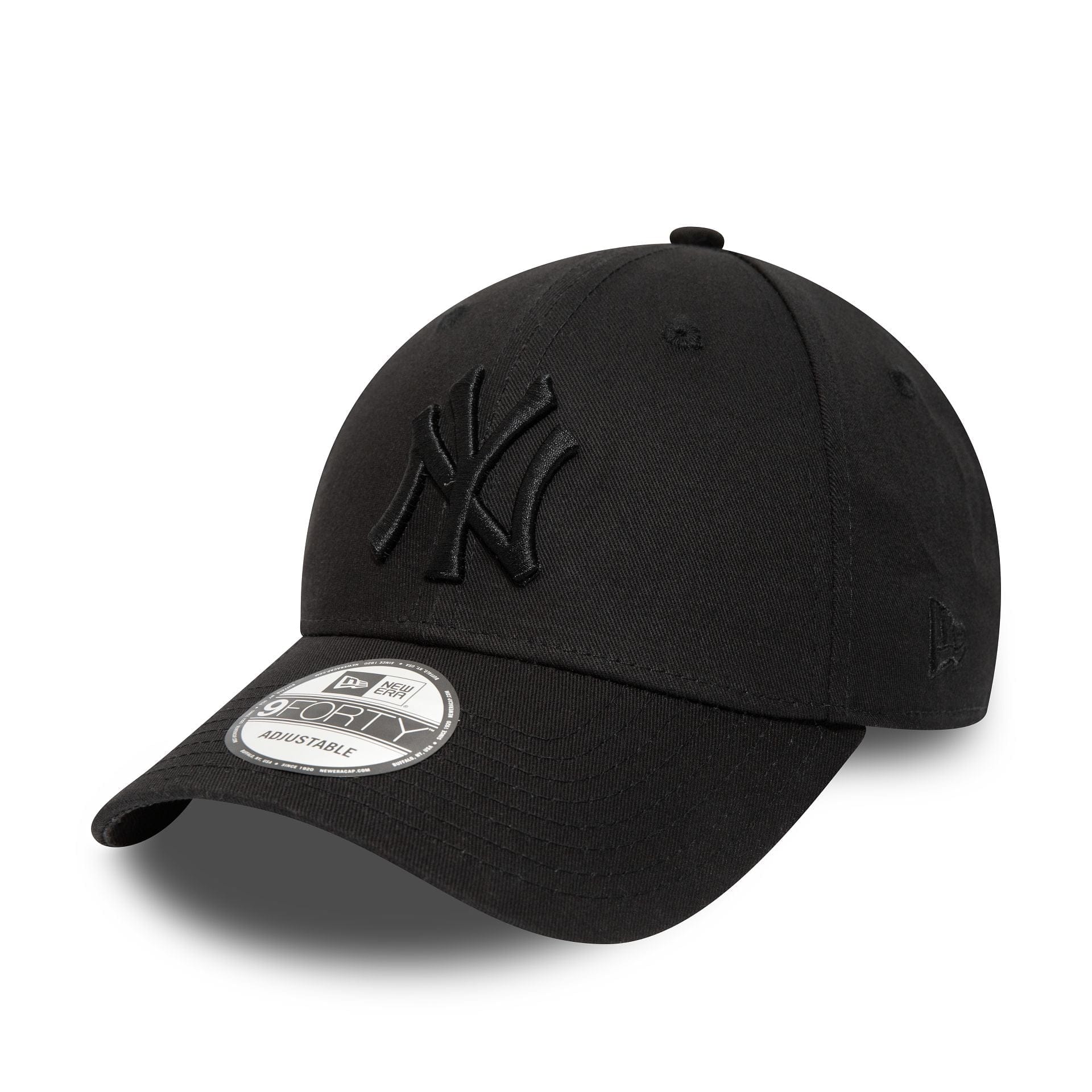 New York Yankees Essential Black 9FORTY Adjustable Cap | NEC UK