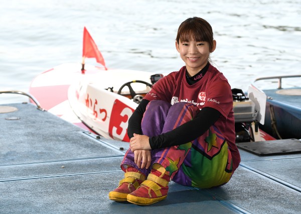 写真】ボートレース美女・守屋美穂 遠征先の唯一の楽しみは？｜NEWS