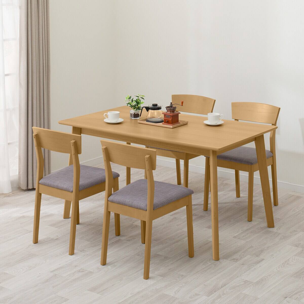 ダイニングテーブル(4LEG NA 135 SJ601) | ニトリネット【公式】 家具