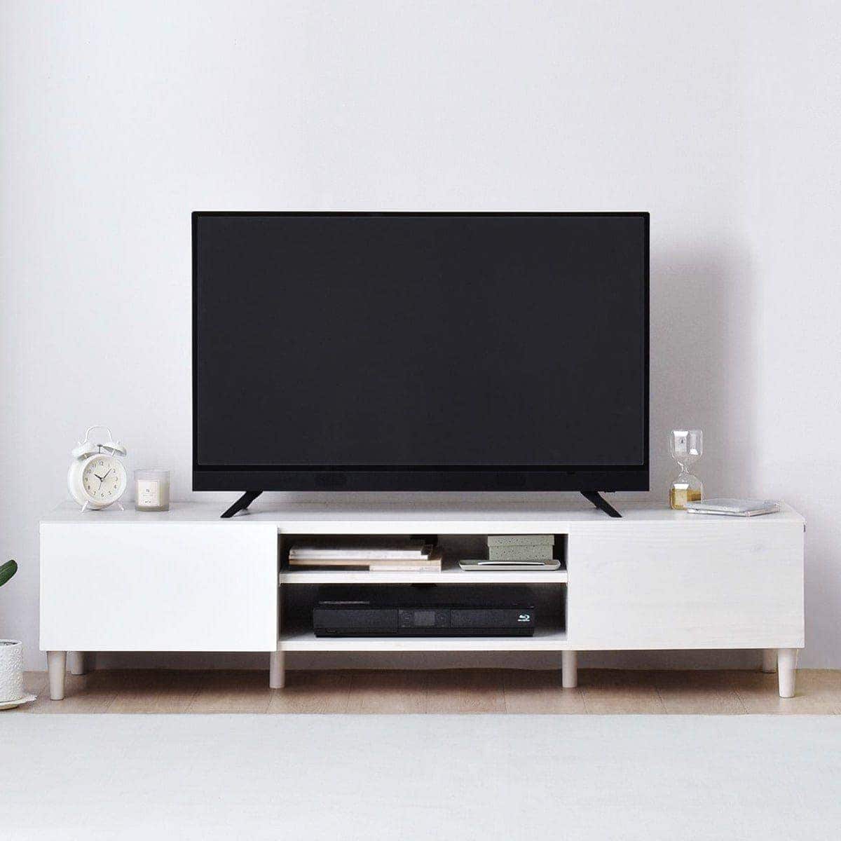 フラットなフォルムのテレビ台 (ローボード 幅148cm ホワイト