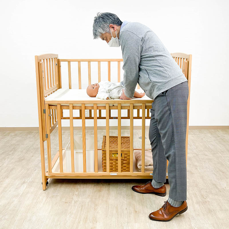 ヤマサキ 天然木製ベビーベッド 3段階調整機能付き S115791966