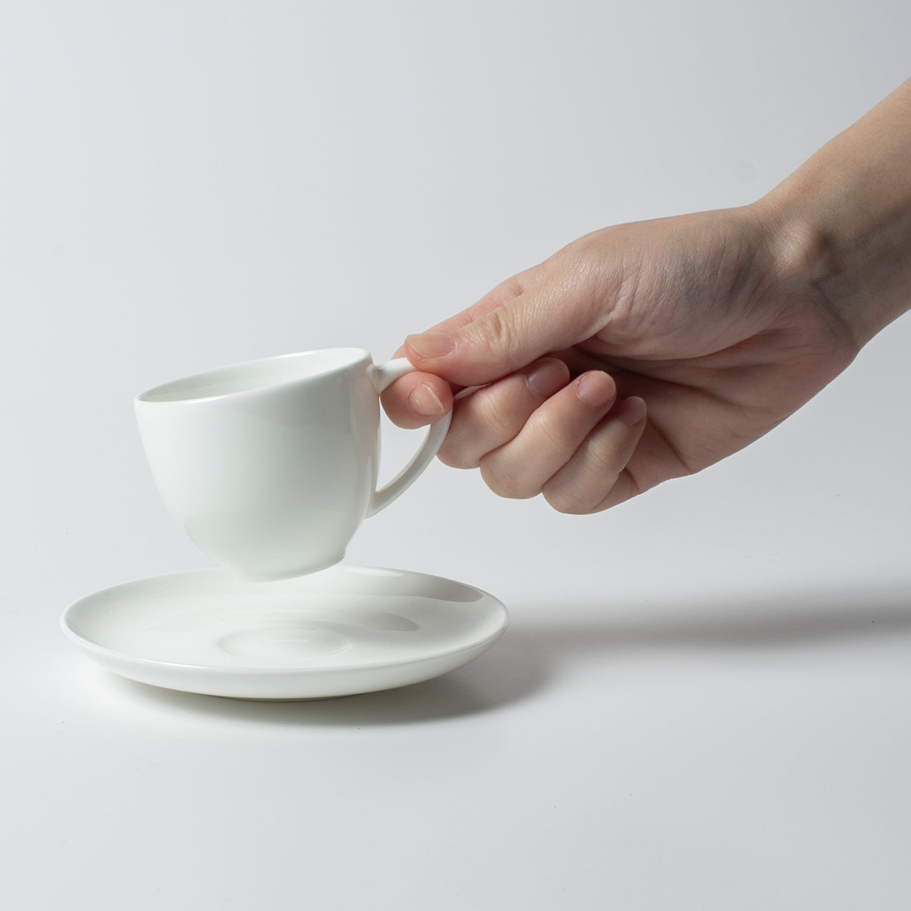 デミタスカップ&ソーサー｜柳宗理ボーンチャイナシリーズ｜柳宗理