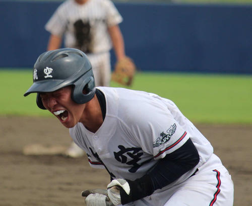 頭抱え、泣き崩れても「きっと大丈夫」 日本航空「2度」のサヨナラ