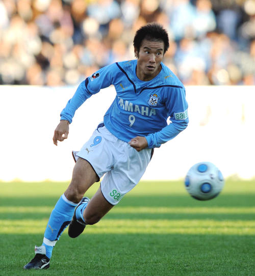 ゴン中山が磐田トップコーチ 「現役休止」で魂注ぐ - J2 : 日刊スポーツ