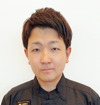 日産：アフターサービス｜技術力を極めたメカニックたち