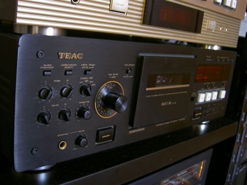 カセットデッキ