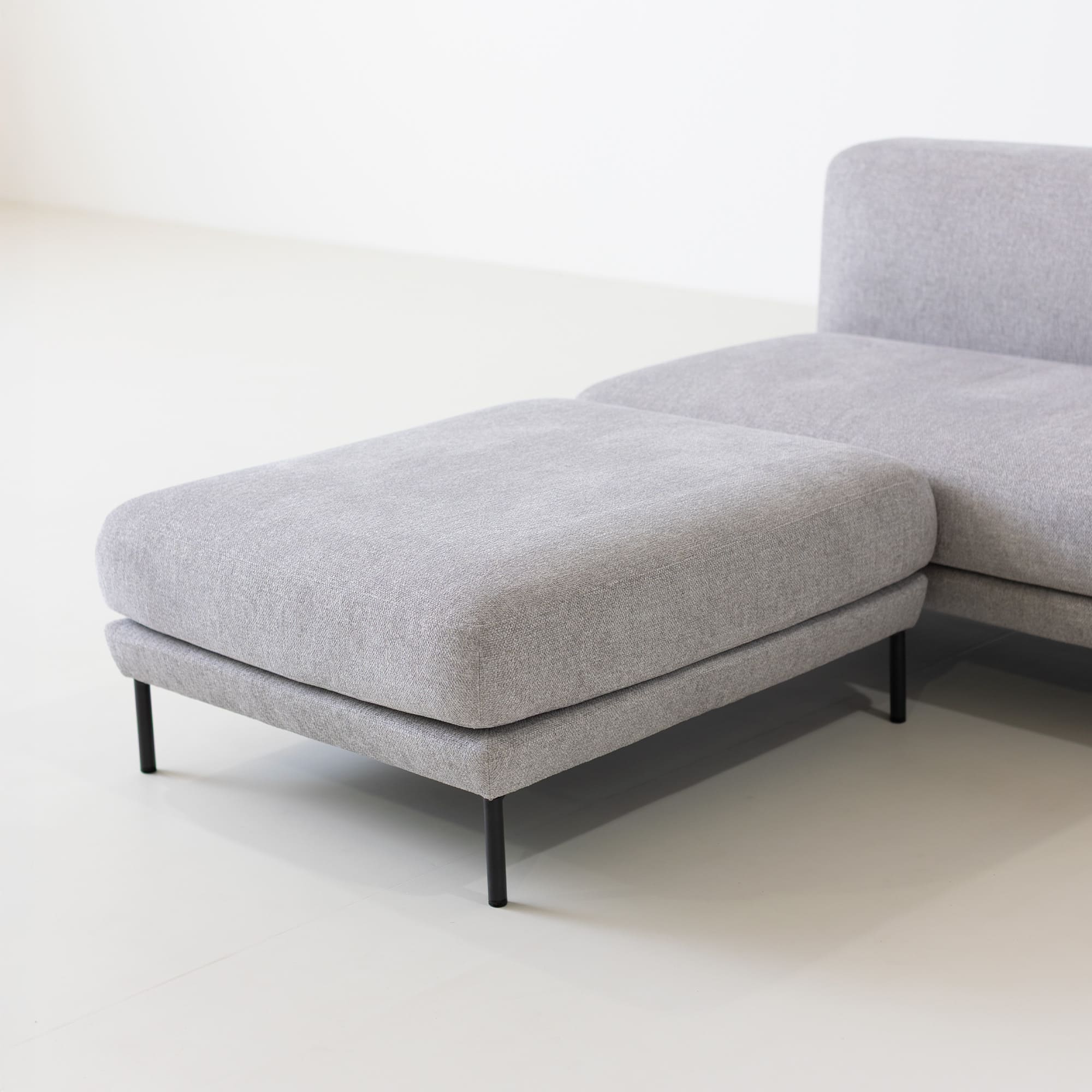 Decibel RE オットマン 製品詳細ページ | 国産ソファブランド NOYES