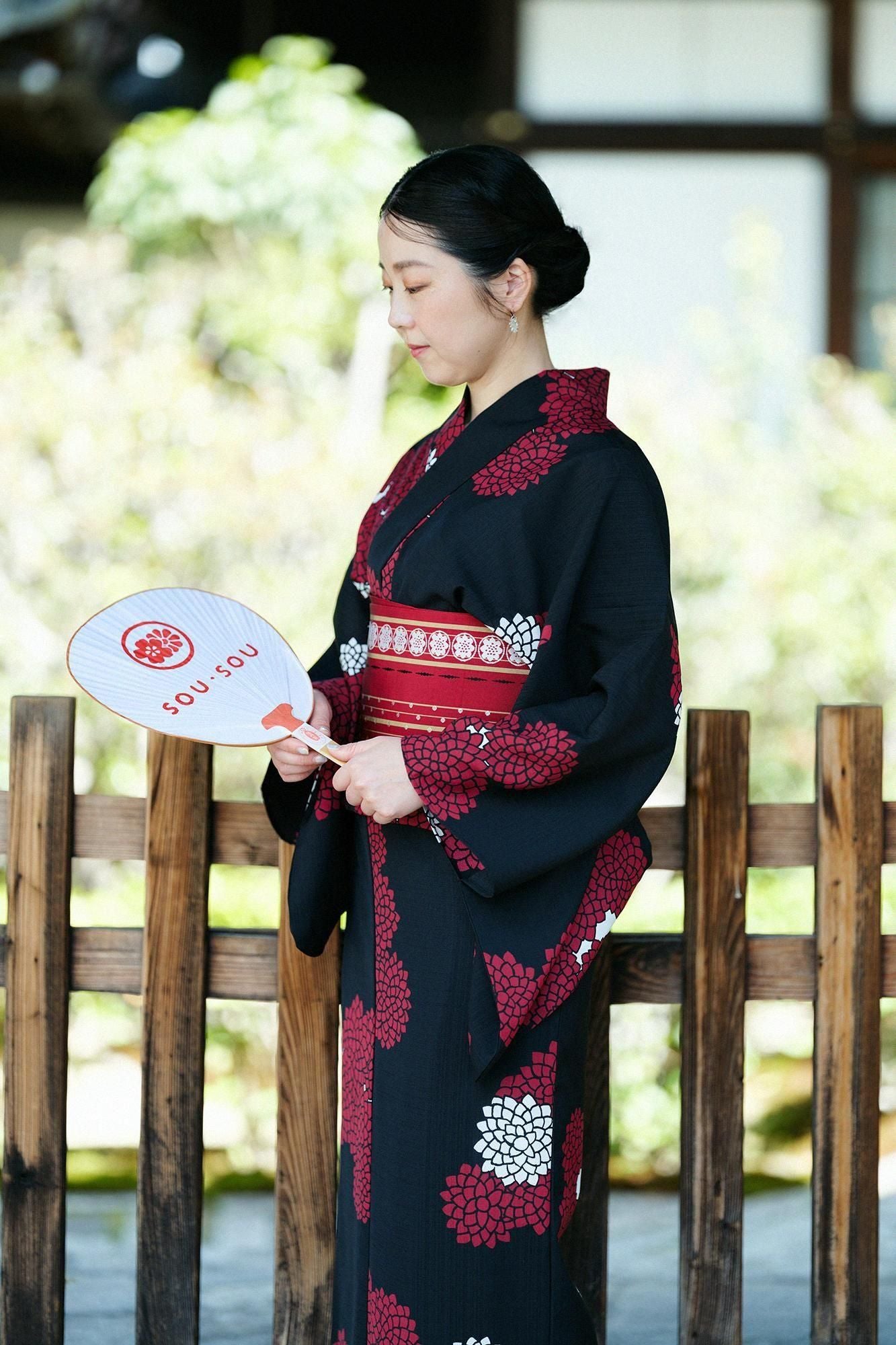 小杉織物謹製 セオα浴衣／雲間（くもま）に菊