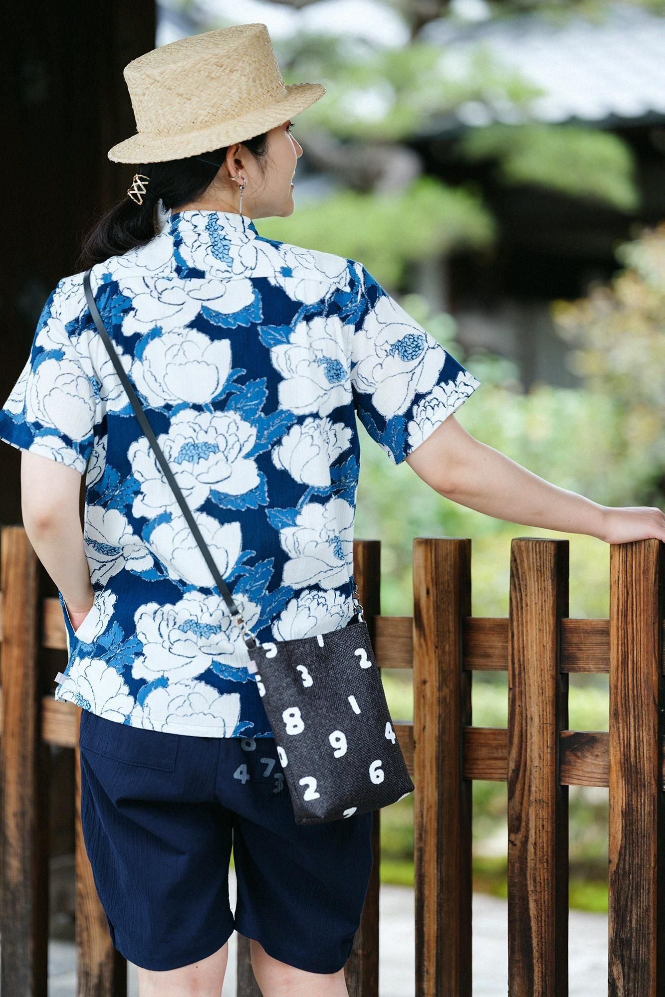 net限定】高島縮 20/20 藍捺染（あいなせん） スタンドカラー半袖