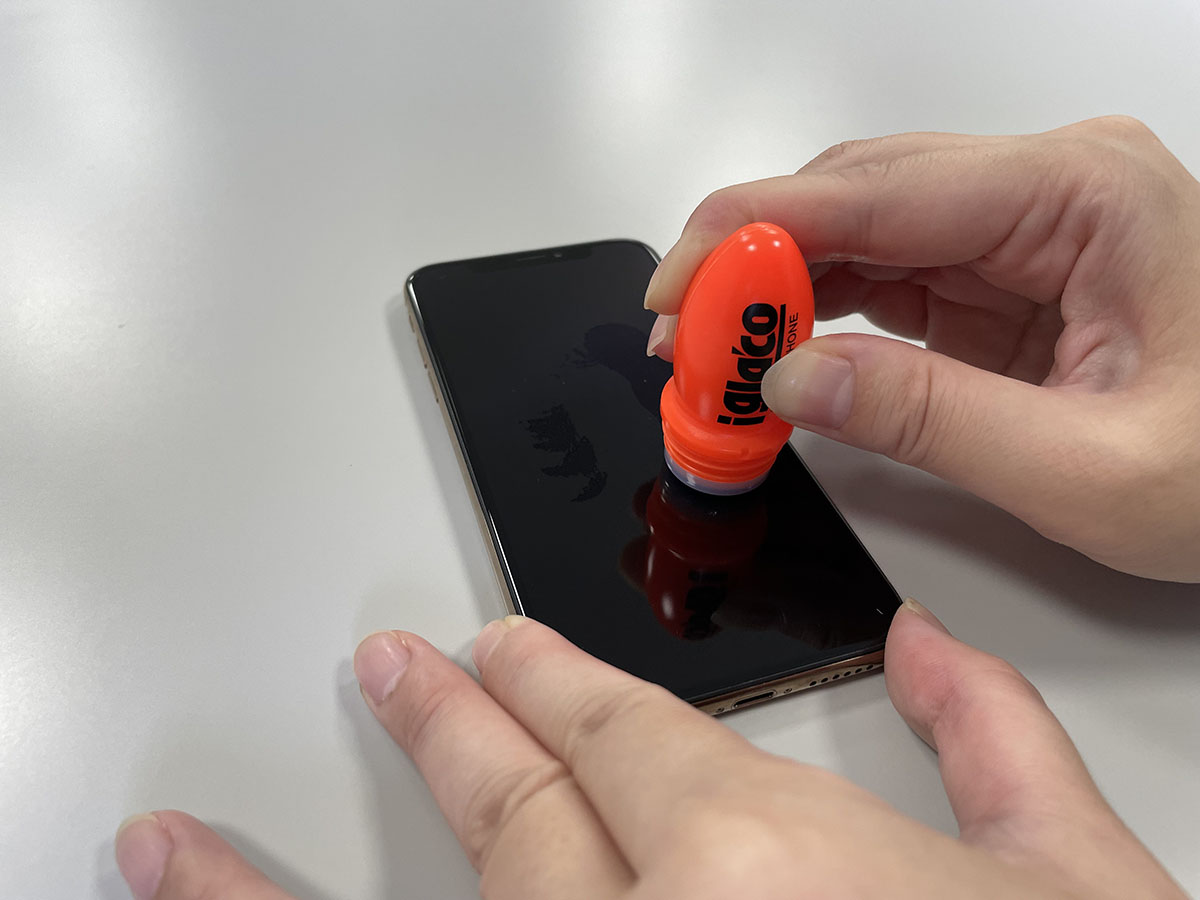 スマホ画面の汚れ問題、スマホコーティングで解決！｜ソフト99広報