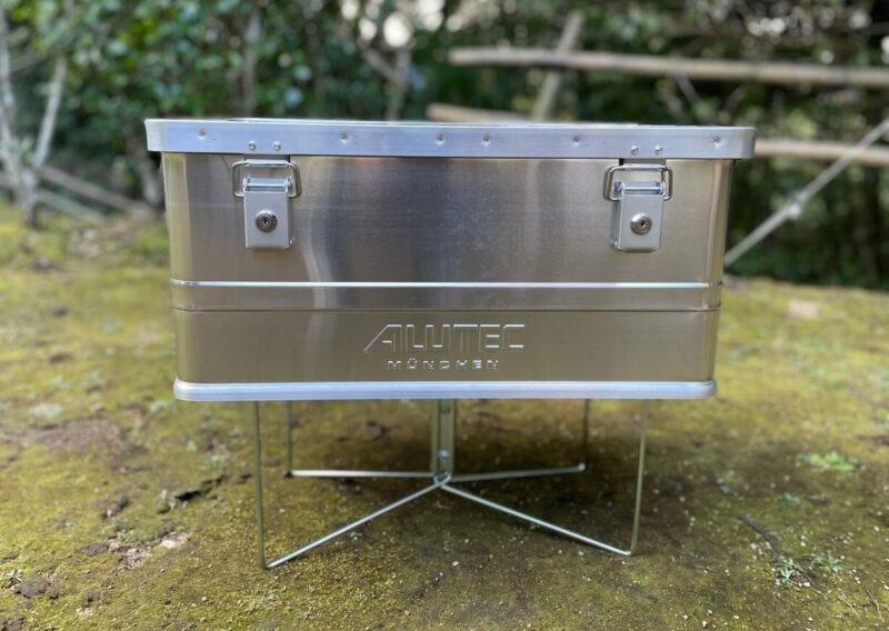 人気キャンプギア「ALUTEC ALUMINIUM BOX CLASSIC 48L」