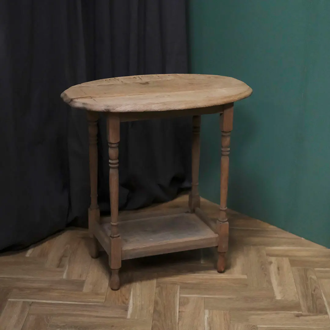 アンティークテーブルのオンライン商品 イギリスとフランスから洗練