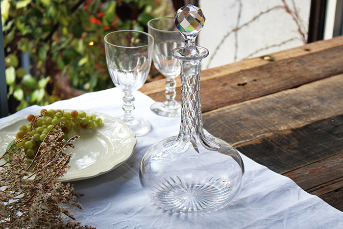 ワインやリキュールを飲む前に移し替えるためのデキャンタ。 | 雑貨と