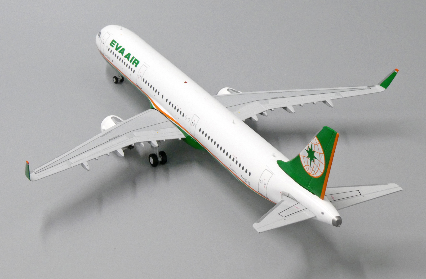 ScaleModelStore.com :: JC Wings 1:200 - LH2095 - Eva Air Airbus A321