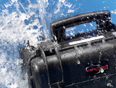 思わず「ボーノ！」イタリア製の軍用トランクIEXケース｜摂津金属工業