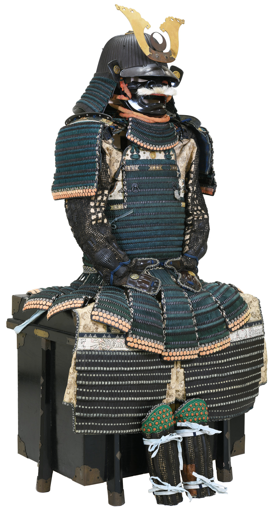 甲冑/鎧 黒漆塗本小札松葉糸毛引威二枚胴具足（BU-060221）｜刀・日本