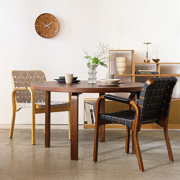 アームチェア 45 / ウォルナットステイン×レザー Prestige ブラック