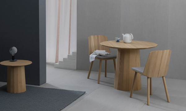 カラーウッドサイドチェア / ペールナチュラルKarimoku New Standard