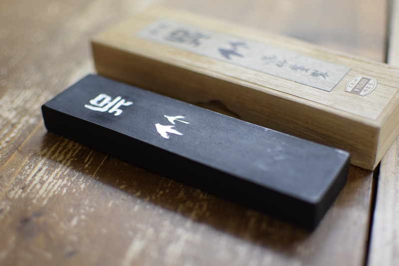 古墨 昭和52年製造 絶頂呉竹5丁型 桐箱入 呉竹精昇堂【セール】【数量