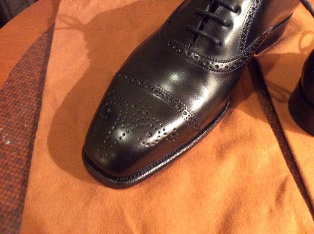 セミブローグの名品、エドワードグリーン アスキス#888 - 富山市議会