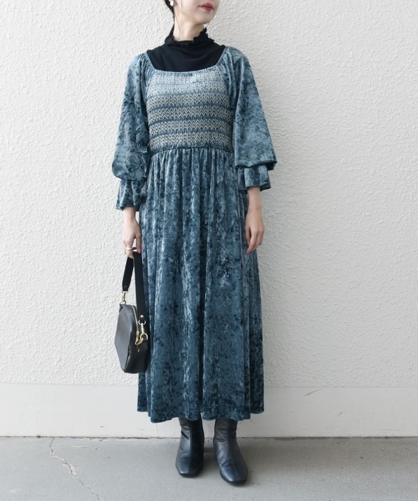 bon_meur:〈手洗い可能〉クラッシュ ベロア シャーリング ワンピース