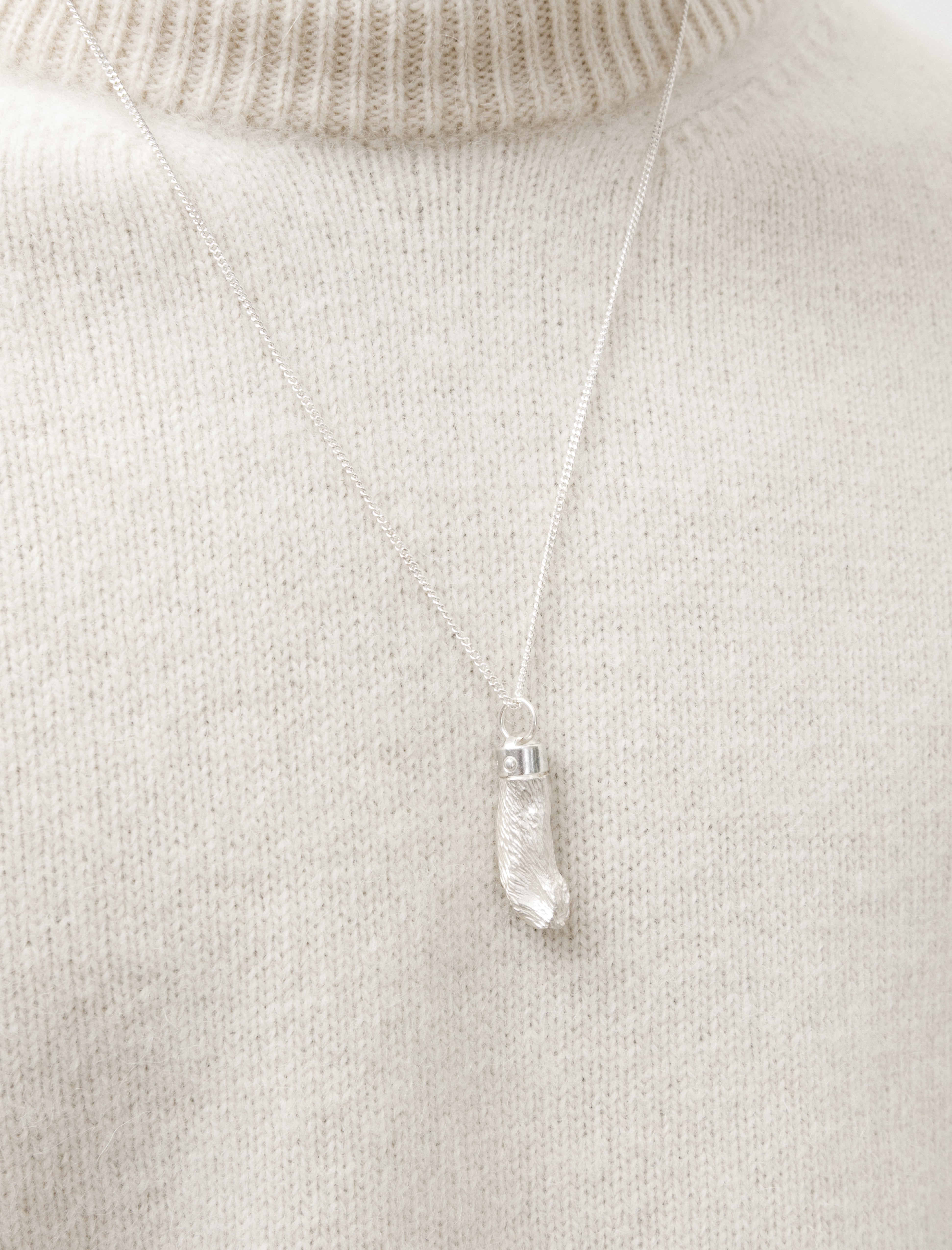 Bunney Rabbit's Foot Silver – Neighbour