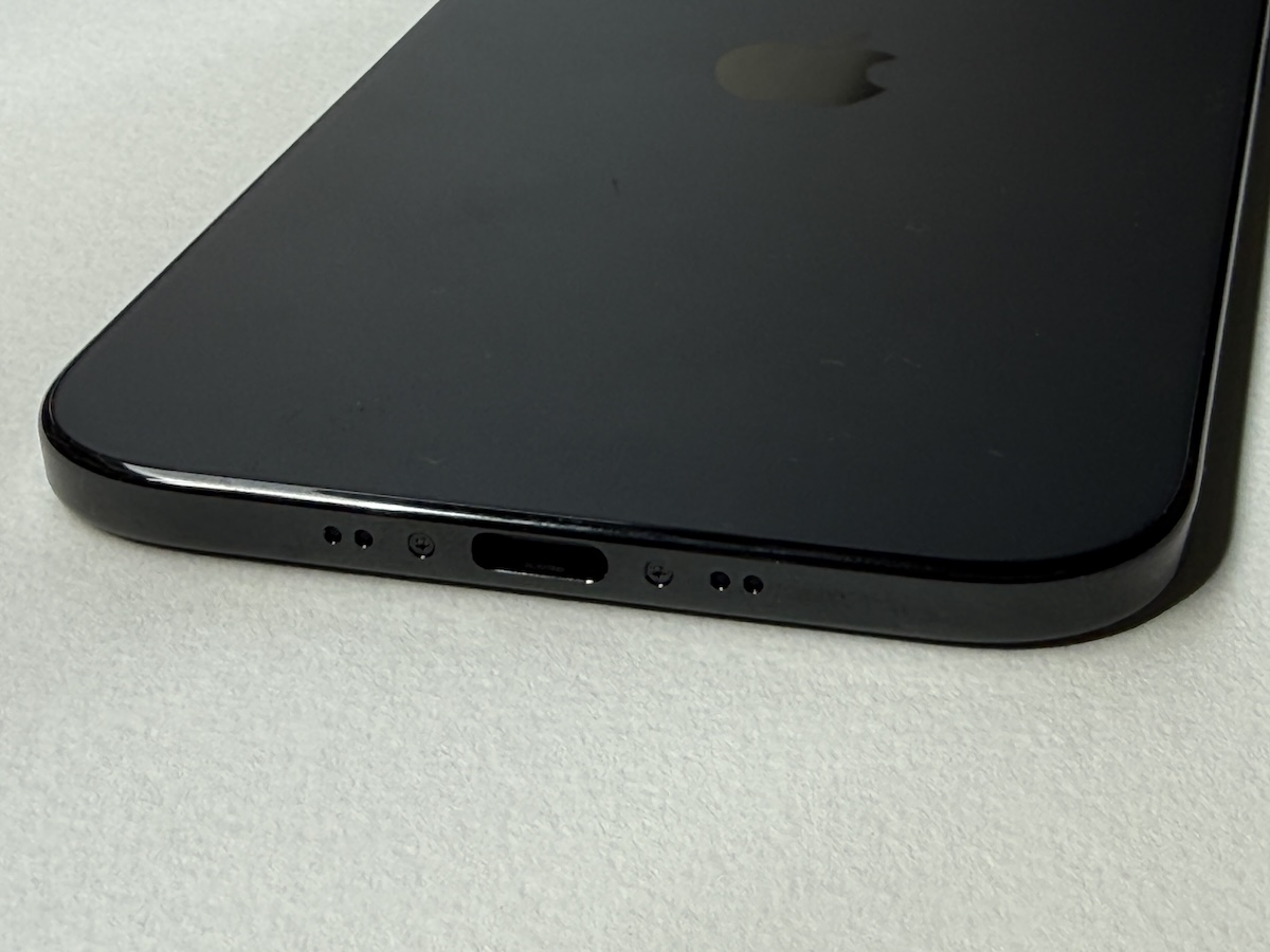 iPhone Airの気になるバッテリー時間とスペックを実機レビュー