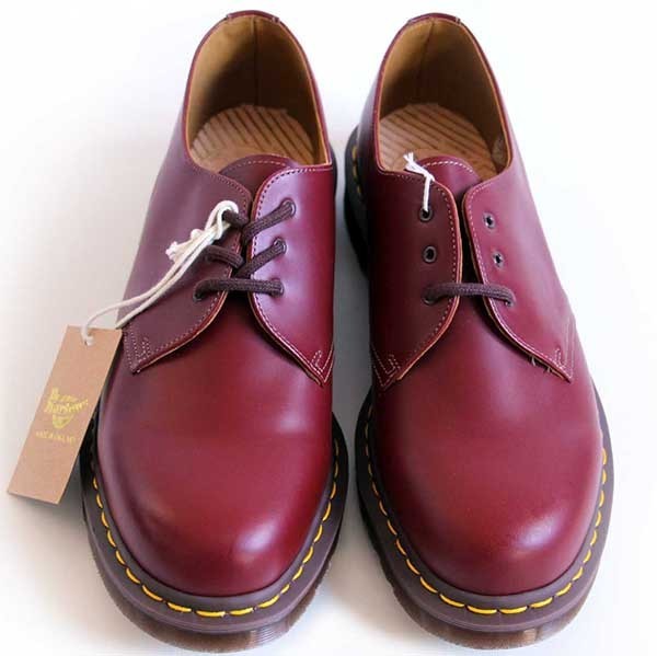 デッドストック☆英国製 DR.MARTENSドクターマーチン 3ホール レザー