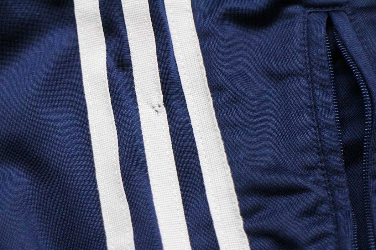 90s adidasアディダス トレフォイル ロゴ刺繍 トラックパンツ 紺×白