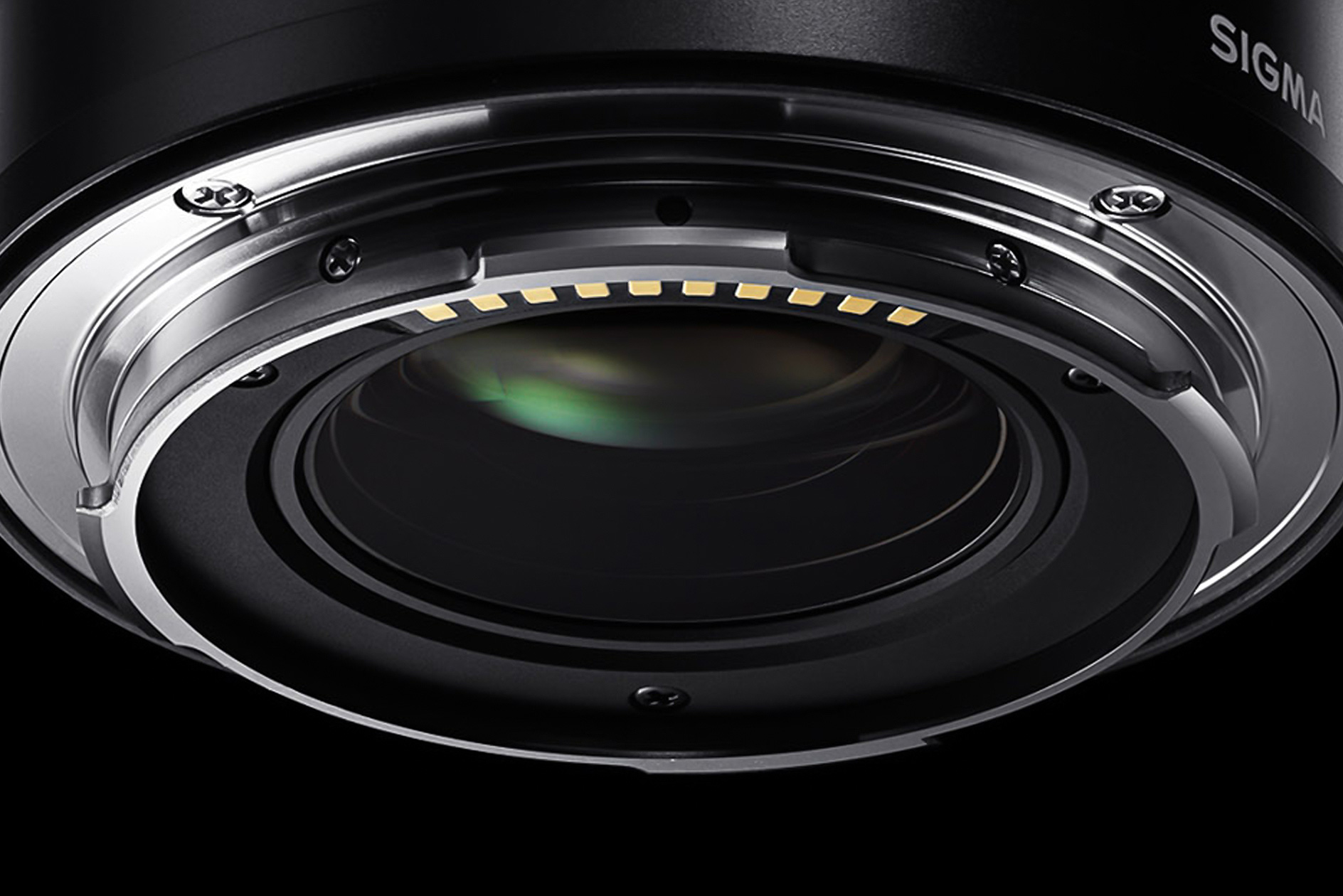 SIGMA 20mm F2 DG DN | Contemporary | SIGMA Corporation of America