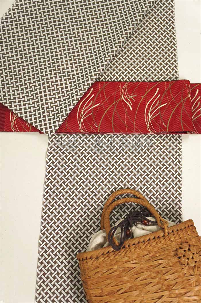 半幅帯：本場筑前博多織 福岡県知事賞受賞柄 リバーシブル 椿