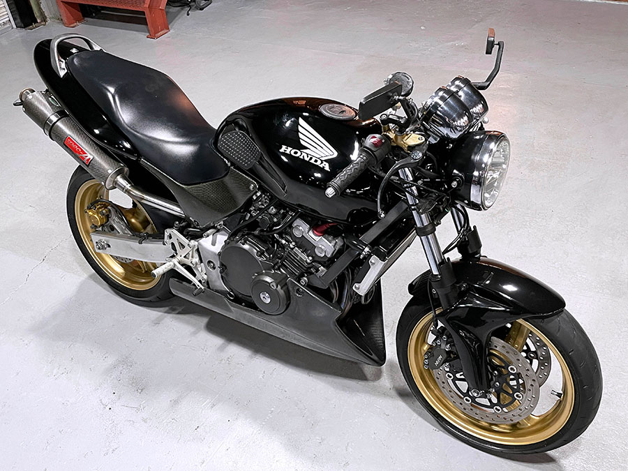 HONDA HORNET250 MC31 – 京都のバイクショップSPEC-M（スペックエム