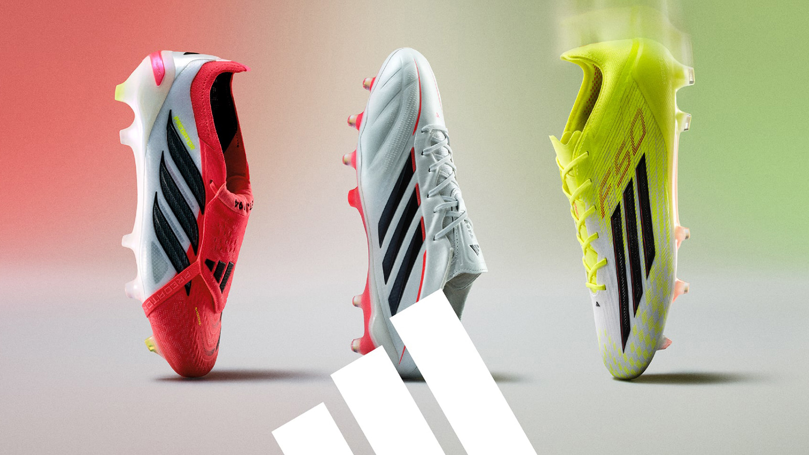 adidas football official（アディダスフットボール オフィシャル