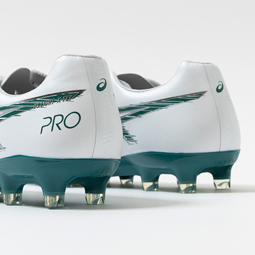 DS LIGHT X-FLY PRO 3／サッカーショップKAMO