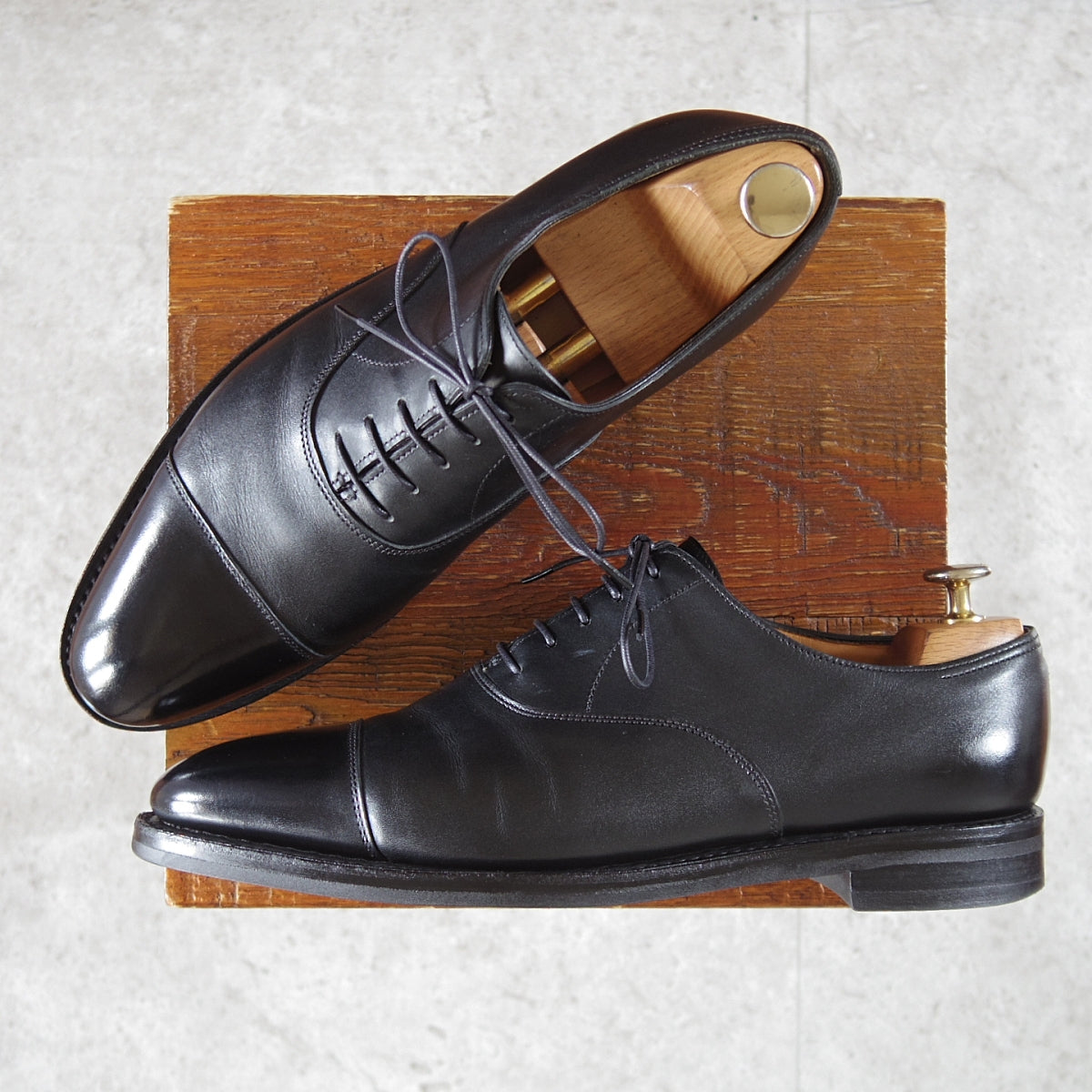 中古ジョンロブ｜東京・代官山の高級革靴店｜studio.CBR - 完売商品