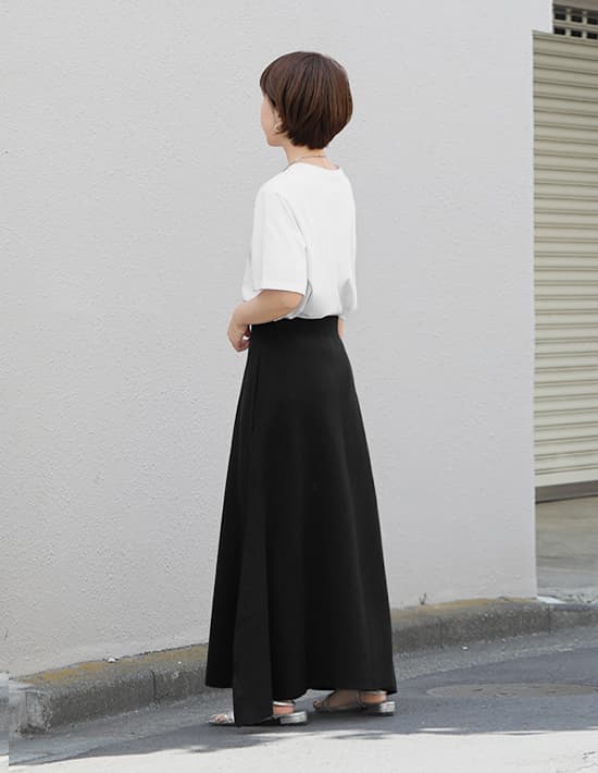 CFCL 定番 黒 フレアスカート リブ編み CFCL 定番 黒 フレアスカート