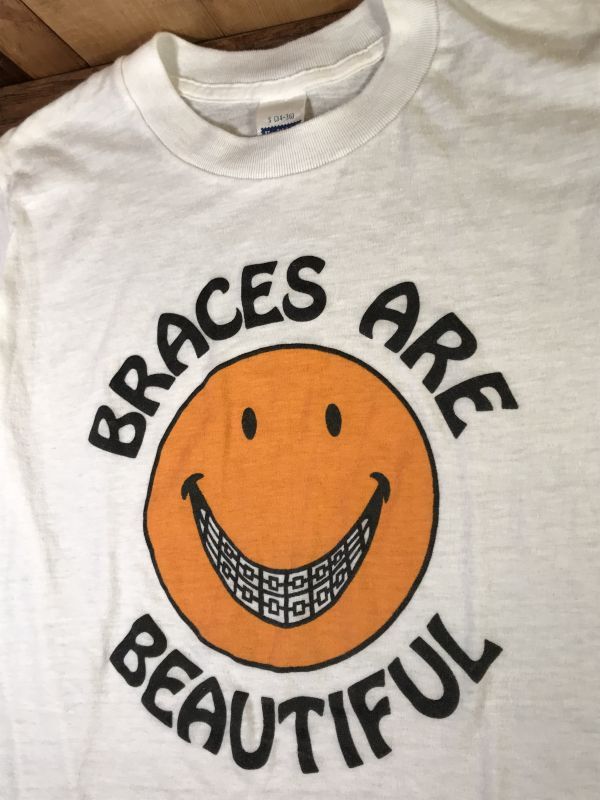 Smile “Braces Are Beautiful” T-Shirt スマイル ビンテージ Tシャツ
