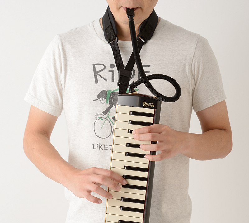 鍵盤ハーモニカメロディオン アルト PRO-37V3 | 鈴木楽器製作所