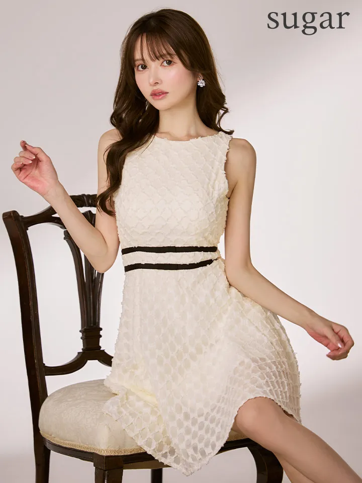 VELIQUE/ヴェリーク】シンプル/ ボートネック/ノースリーブ/ バイ